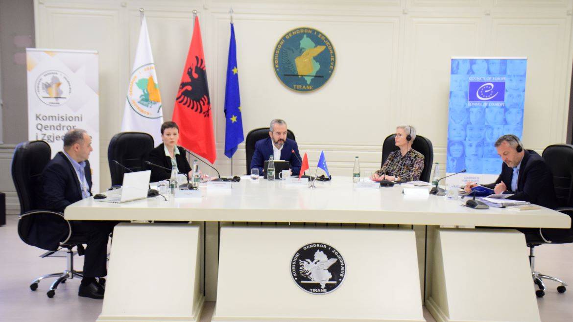 Zgjedhjet 2025, KQZ: Gati platforma e votuesve jashtë, në 11 janar nis regjistrimi